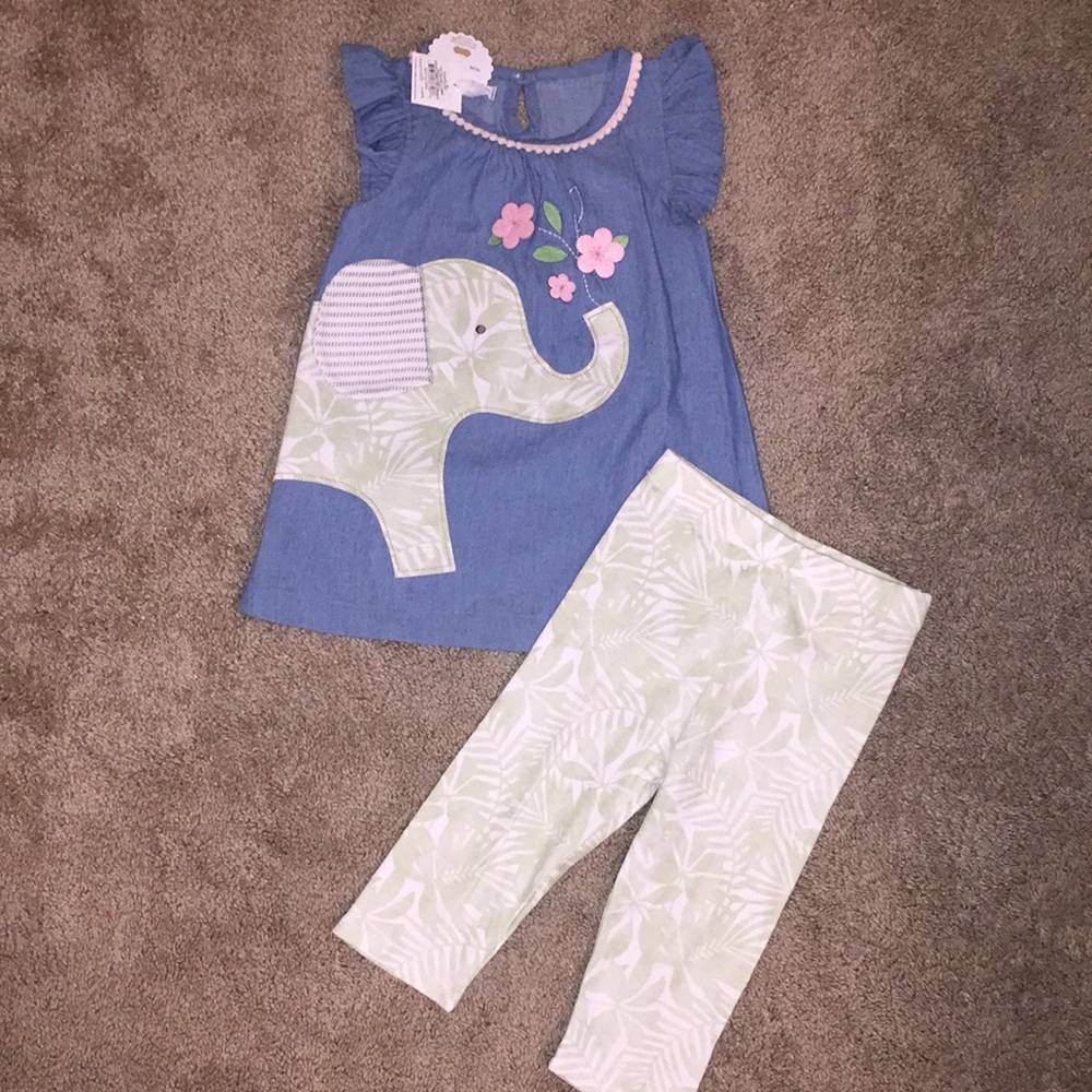 NWT 2 Piece MudPie Set